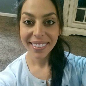 Meet your Posher, Cara